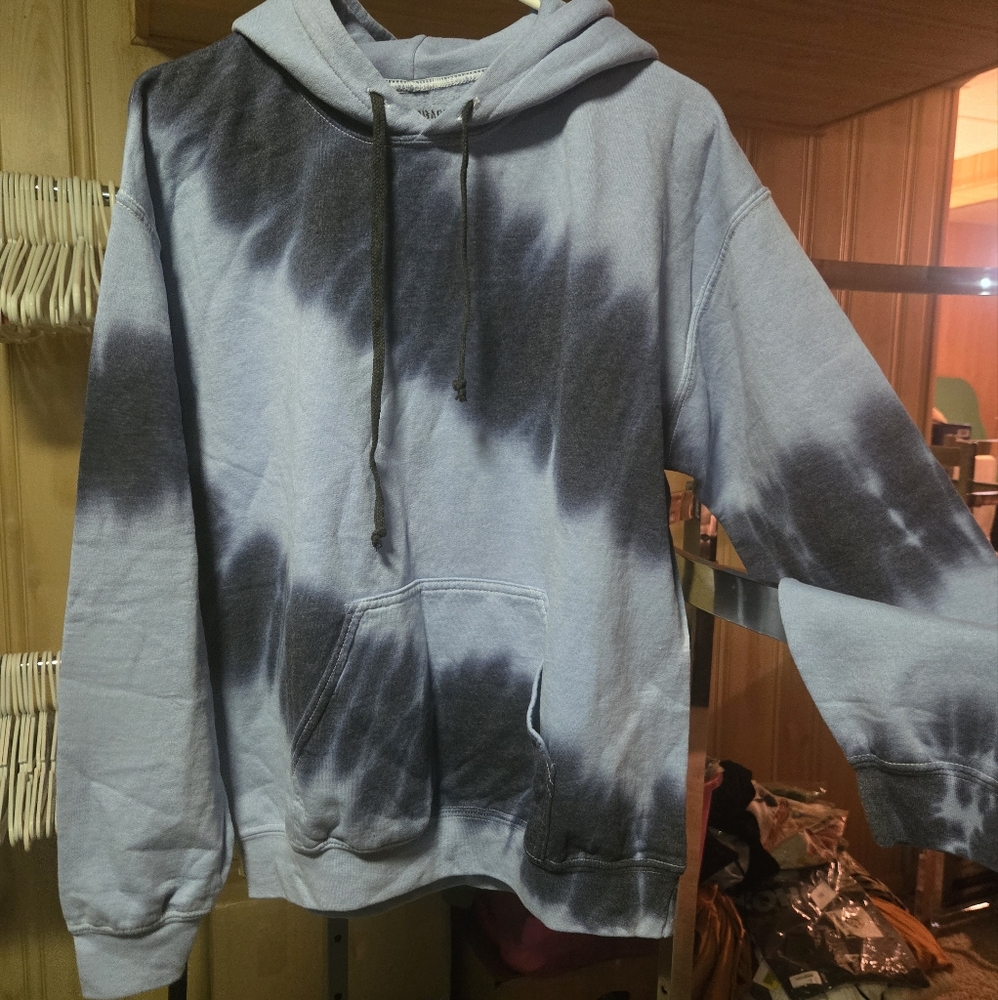SUPERSOFT!  NEW! Paperbacks Gray and Black Tie Dye Hoodie